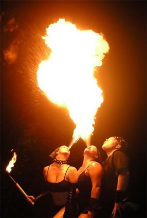 Tierany, Fenne, and Khan performing